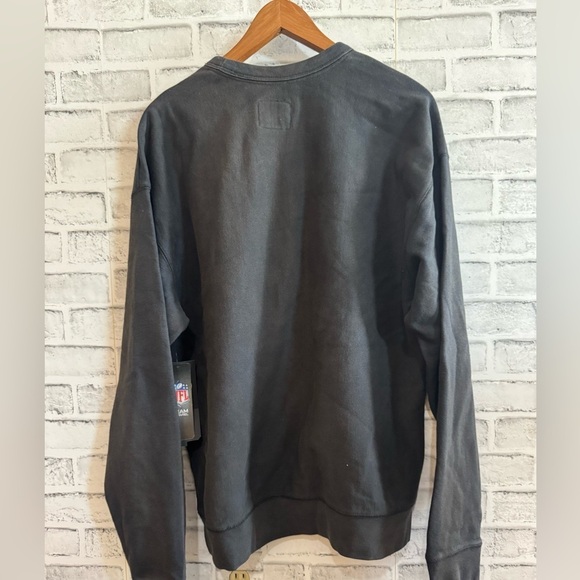 NWT! Men’s ‘47 Pittsburg Steelers black crewneck sweatshirt Size Medium - Picture 2 of 5